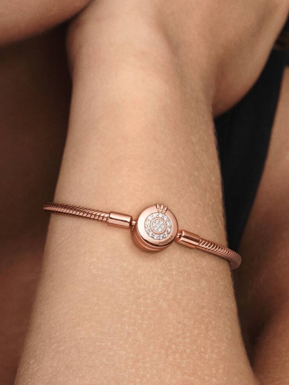 NEW! Authentic Pandora Moments Sparkling Crown O Snake Chain Bracelet Sz 7.5”